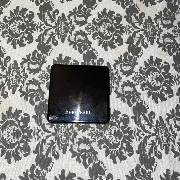 Eve Pearl Au Natural Eye Palette 🎨 - Picture 2 of 3